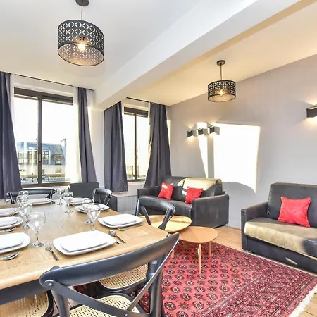 Cmg Residence Opera-2
